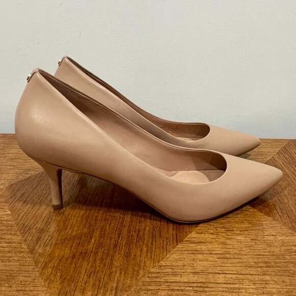 Cole Haan Go-to Park Pump Womens 9B Nude Leather Pointed Toe Stiletto Heels - Picture 5 of 13